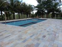  Pedras decorativas 